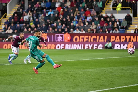 صلاح: لم نستسلم أمام بيرنلي.. ونسعى لمنح اللاعبين الجدد الثقة في خطتنا